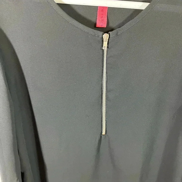 Zip front tunic - Picture 2 of 2